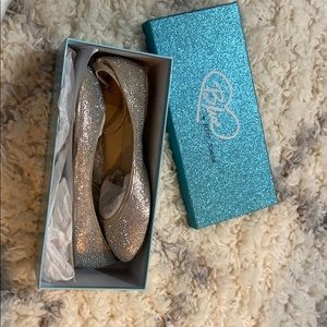 betsey johnson flats